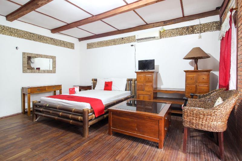 Reddoorz Near Rumah Sakit Wirosaban Salakan Ngoại thất bức ảnh